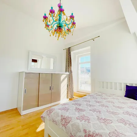 Rooftop * 卡罗维发利